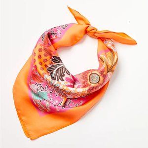 PATCHWORK Bloom Scarf